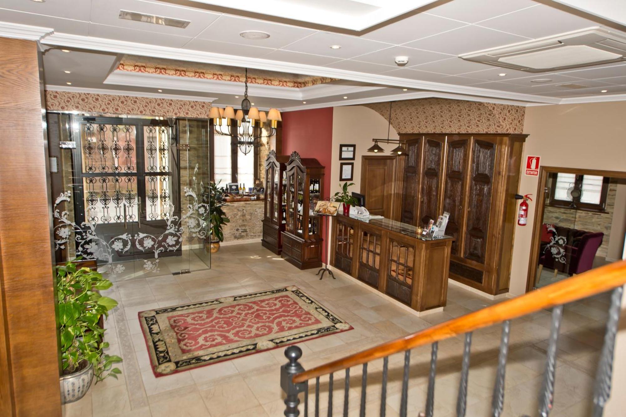 La Casona De Lazurtegui Hotel Ribadeo Luaran gambar